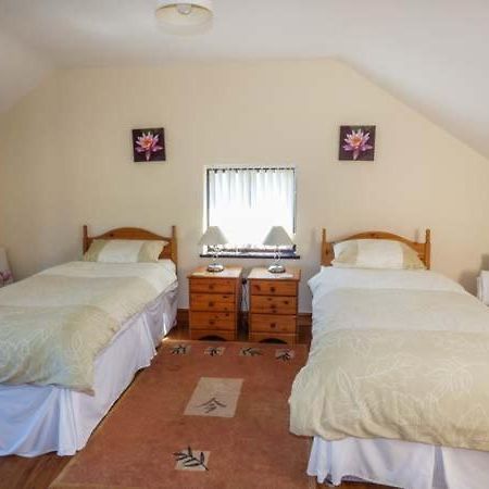Ysgubor - Barn Villa Llanddulas Kültér fotó
